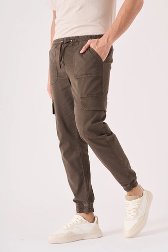 SLIM STRETCH CARGO TROUSERS - DARK BROWN